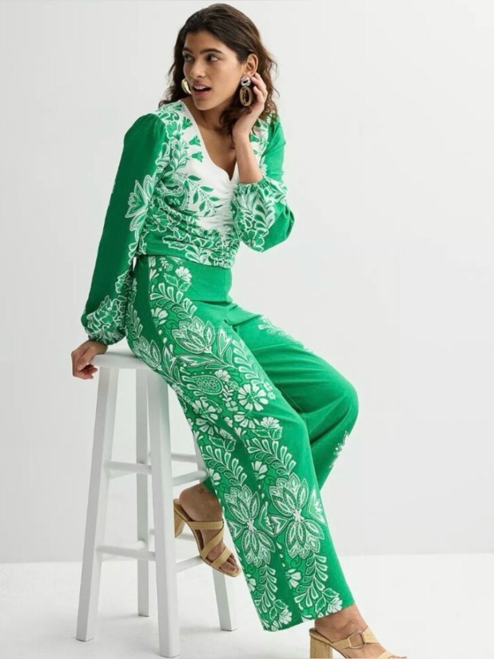 Boutique Wide-Leg Green Floral Print Pants-Size XS